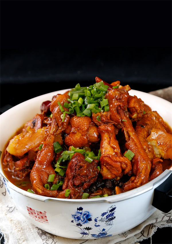 【东方美食红厨帽餐厅】-那家老院子